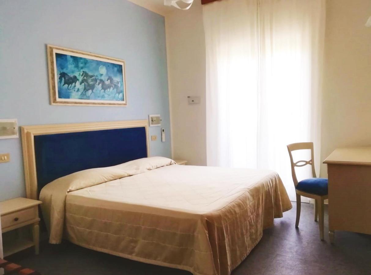 Golf & Beach Hotel Milano Marittima Buitenkant foto